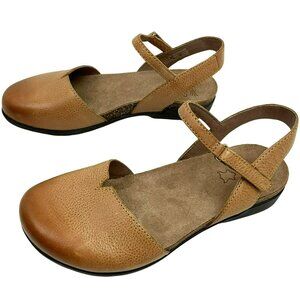 Dansko Rowan Mary Jane Style Leather Closed Toe Sandals Womens 36 Tan NEW